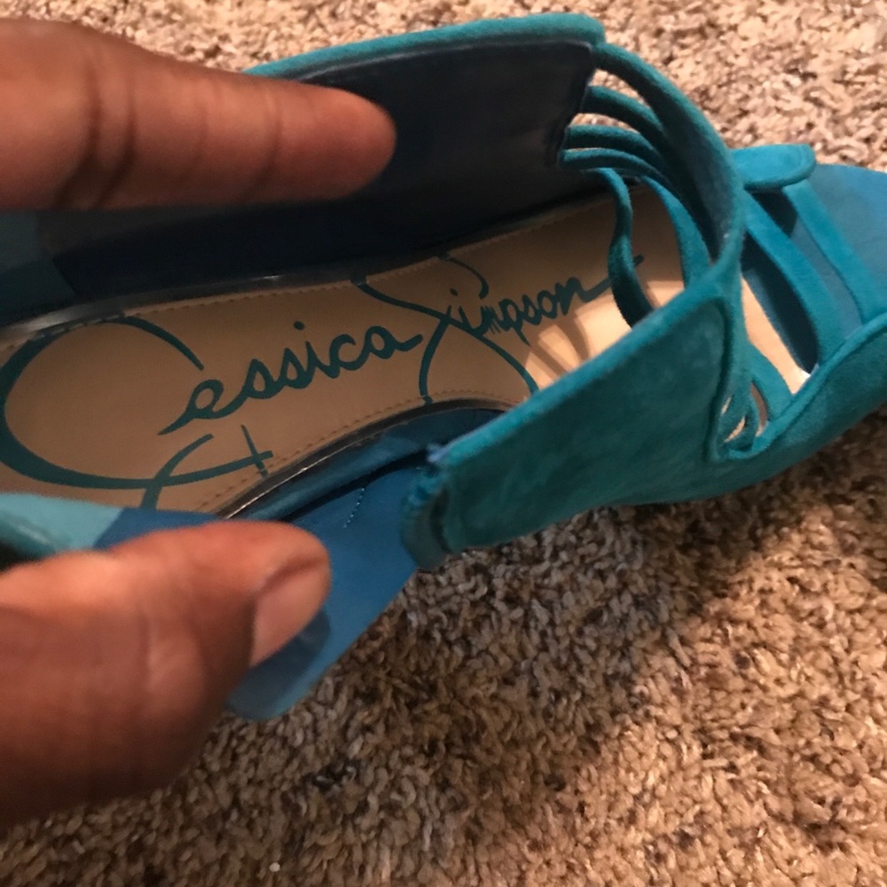 High heel - Picture 3 of 3